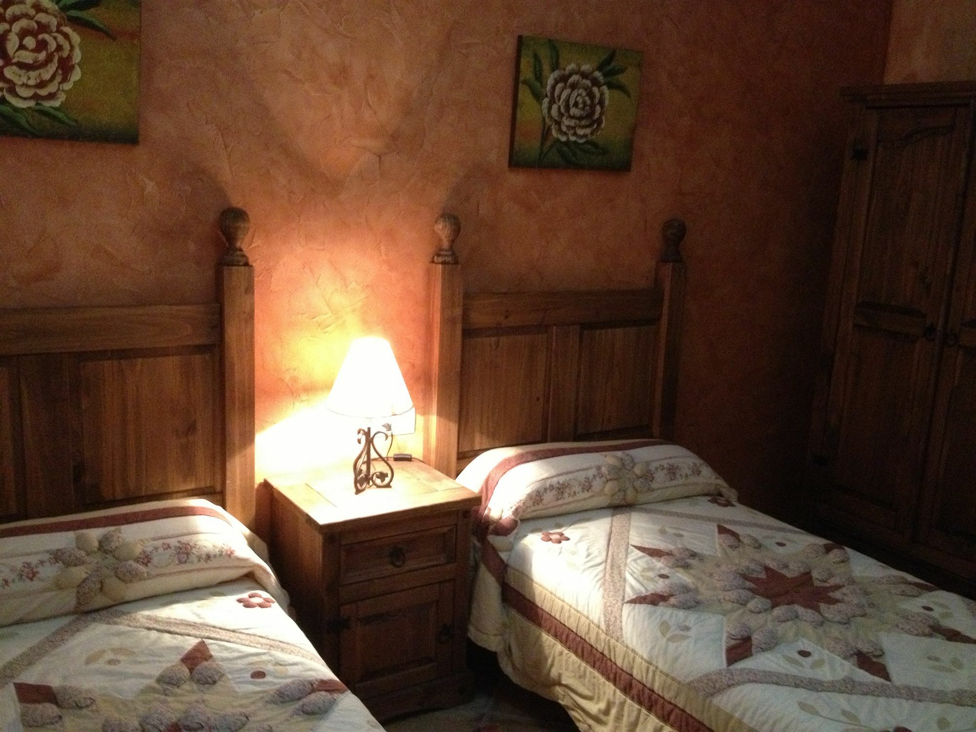Apartamentos Rurales Complejo Penafiel Zarza La Mayor Esterno foto